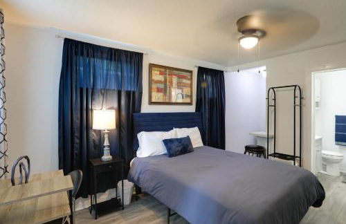 Less Than 1 Mi to Dtwn Updated Studio in North Greenwood! - Foto 10