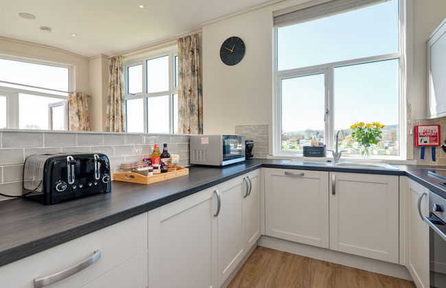 Cofton Holidays - Photo 76