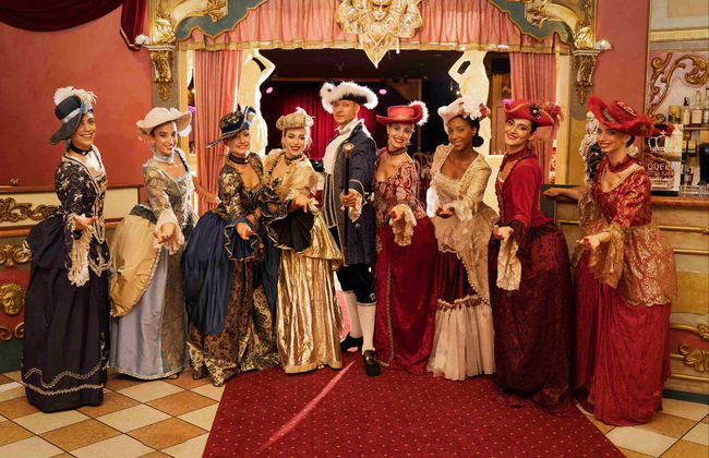 Luxury Dinner + Avanspettacolo Venezia Cabaret Show - Photo 14