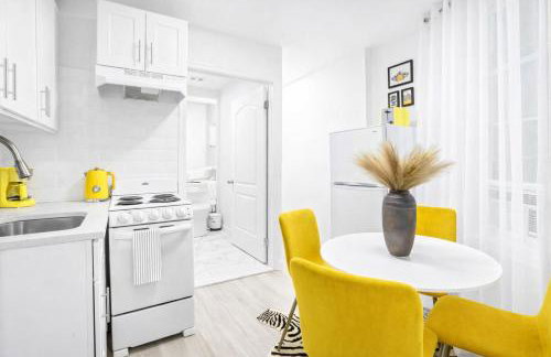 Cozy Central Units in Prime Location - Foto 27