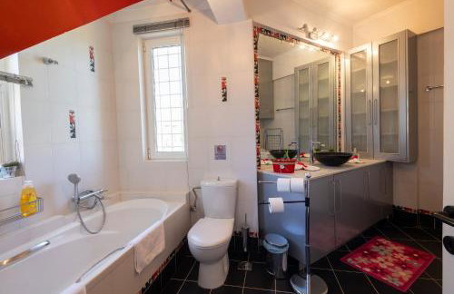 Virginia's Art House - Foto 18