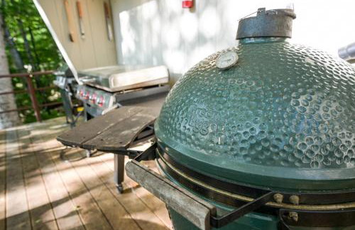 Steps to the Ellis River - Luxe, Hot Tub, Game Room - Foto 56