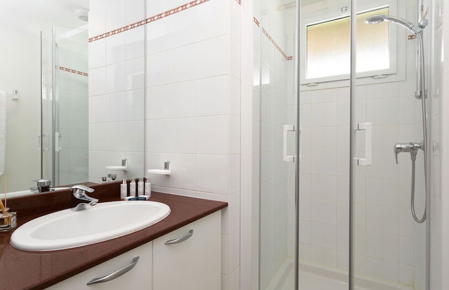 Villa With Large Garden Near Etang de Laprade - Foto 17