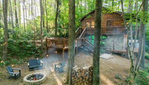 Secluded 4WD Getaway with Mountain Views and Hot Tub - Foto 1