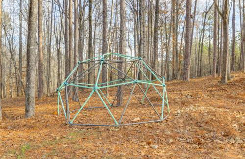 Forest-View Gem in Grantville with Wraparound Deck - Foto 24