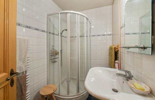 Courchevel 1550 – VERITABLE SKI AUX PIEDS – APPARTEMENT LES TOVETS T2 – 47m2 – 4P - Foto 3