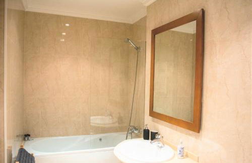 Central Orient Residence - Modern, spacious and sunny! By the river! - Photo 52