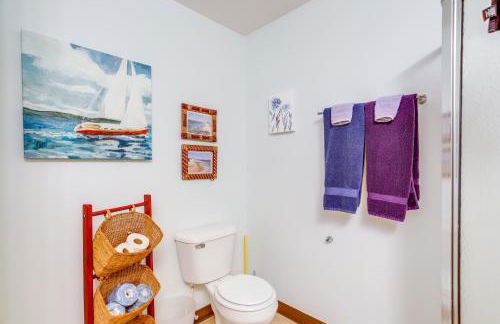 Waterfront Bass Island Retreat with Balcony and TV - Foto 15