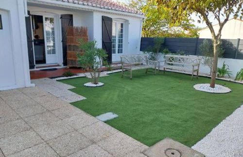 Le Bananier, Quartier La Chaume avec jardin, plage à 1km, 4 à 5 pers - Foto 10