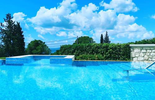 Villa CostaMare - enjoy lazy days on the private Pool-Jacuzzi - Foto 9