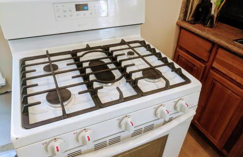 Perfect Location - 4BD,1BA - Restored Redwood Home - Foto 51