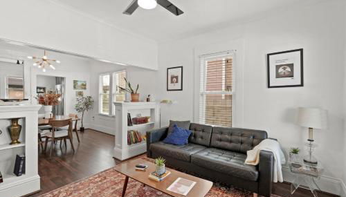 Updated Vintage Oasis, Near Downtown & Stadiums, Huge Yard - Foto 5