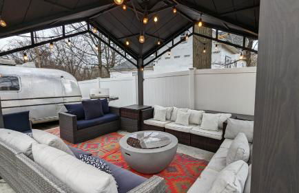 Sunny & Spacious 2BD 1BA WFH Apt-Huge Yard & Patio - Foto 5