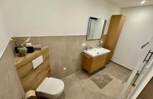 Pretti Apartments - Neu, Komfortabel, Absolut Ruhig, Zentral & Geräumig - Foto 12