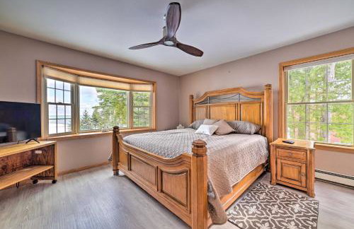 Spacious Lakefront Home with Sunroom and Bar! - Photo 26