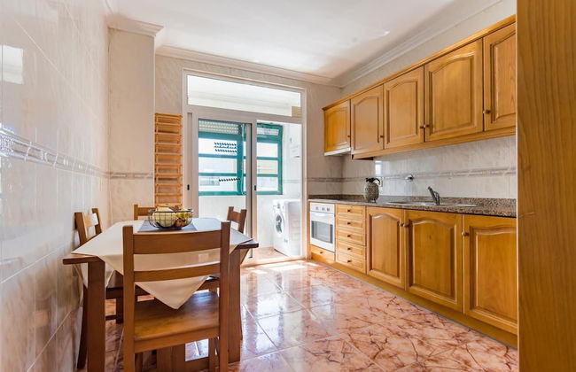 Apartment by the Sea, With Pool - Foto 7