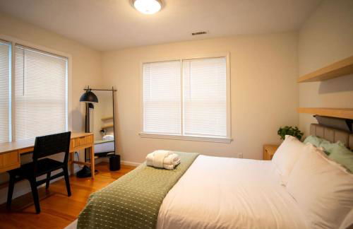 Spacious Coastal Townhome Deck and Parking - Foto 42