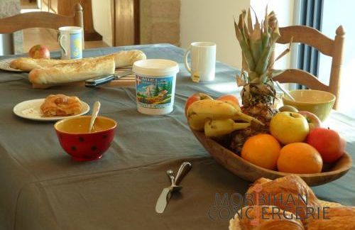 Belle longère en campagne à Larmor Baden - Foto 17