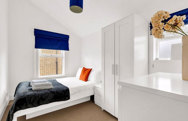 KBT - Charming Golborne Escape - Foto 19