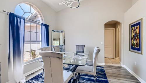 NEW Modern Relaxing 4 Bedroom Pool Villa Near Disney's Parks - Foto 3