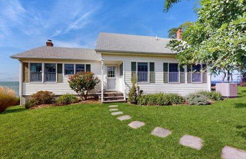 North Fork Waterfront Gem - Foto 1