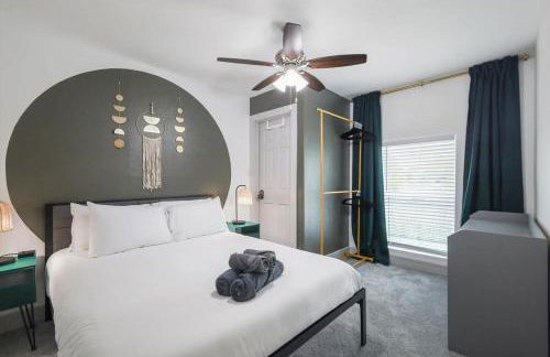 Tropical Oasis - Pool + Beach Volleyball + Firepit - Foto 30