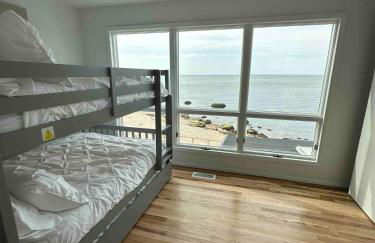 Beachfront Greenport Villa - Foto 25