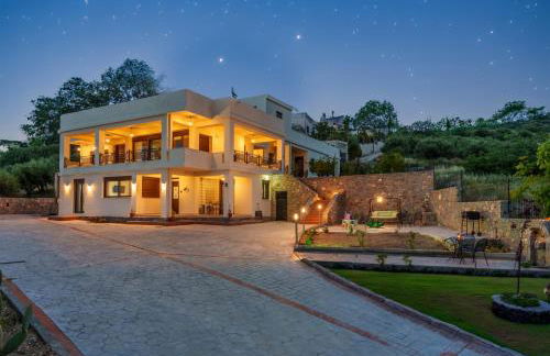 Golden Sunset - Photo 1