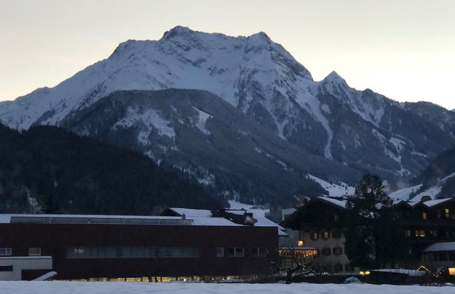 Alluring Apartment in Mayrhofen near Forest - Photo 28