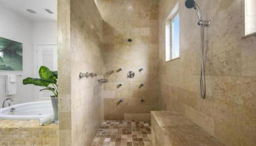 New Luxe Super Villa by The Glam Homes - Foto 2, Shower