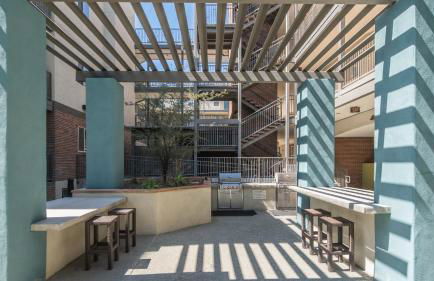 Extensive 2BD - ASU - Sloan Pk - WD - Parking - Sleeps 8 - Foto 12