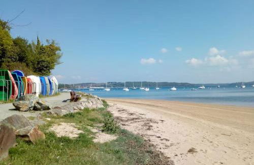 Cadre Verdoyant et Plage à Pied - Foto 12