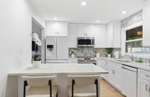 Heated Pool Near Beaches Arcade Games Family - Photo 18