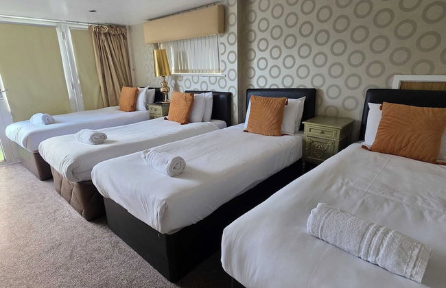 Contractor Mid week bookers - Foto 16