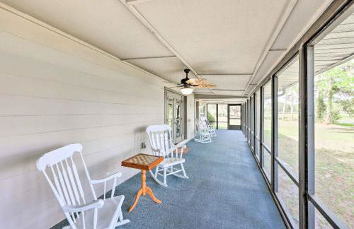 Boats and Dock Anglers Haven in Crescent City - Foto 24