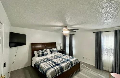 Emmanuel House - Photo 3