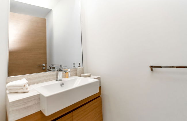 Driven Holiday Homes - City Walk 22 - Photo 43