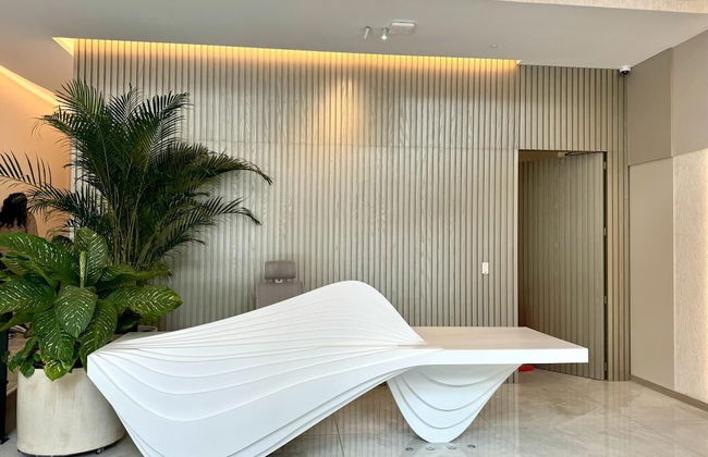 Harmony Luxury Apartments - Photo 2