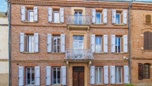 Mansion With Swimming Pool - Foto 2