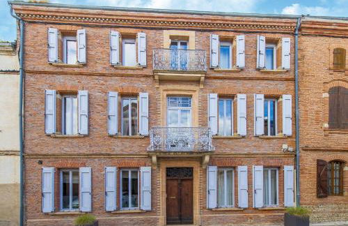 Mansion With Swimming Pool - Foto 2