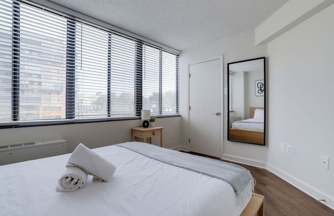 Metro-Friendly DC Apartments - Photo 9