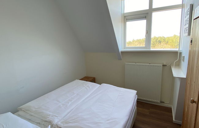 Family Apartment on Large Estate in Bergen aan Zee near Dunes & Beach - Photo 8