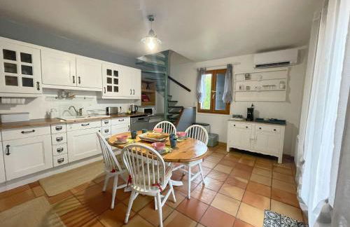 Airconditioned spacious country house with private swimming pool - Foto 13