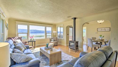 Direct Beach Access Getaway on Port Orchard! - Foto 3