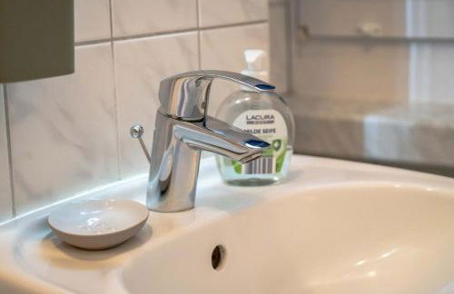 Central, cozy, bright design 3 Room Apt - Foto 31