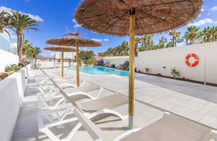 Calm Beach Apartments - Photo 7