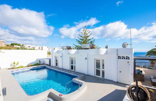 Villa Verode - Private Heated Saltwater Pool - Foto 3