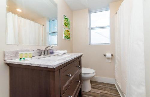 Walk to Acrisure - Parking - Location - GroupStay - Foto 12