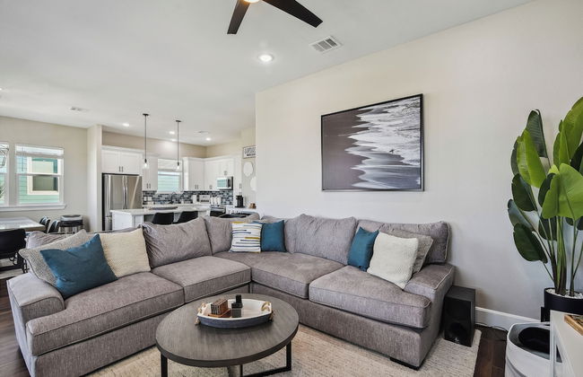 Sandy Cheeks Surfside by Ryson Vacation Rentals - Foto 1