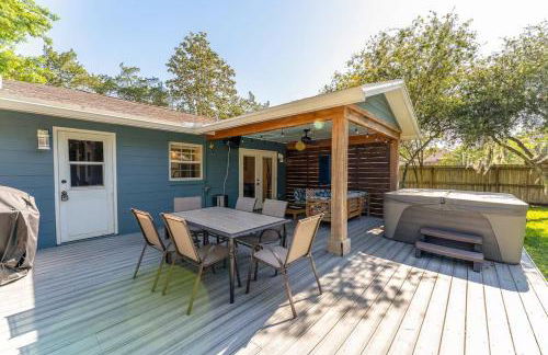 Hot Tub 5 min to beach King Bed - Foto 5